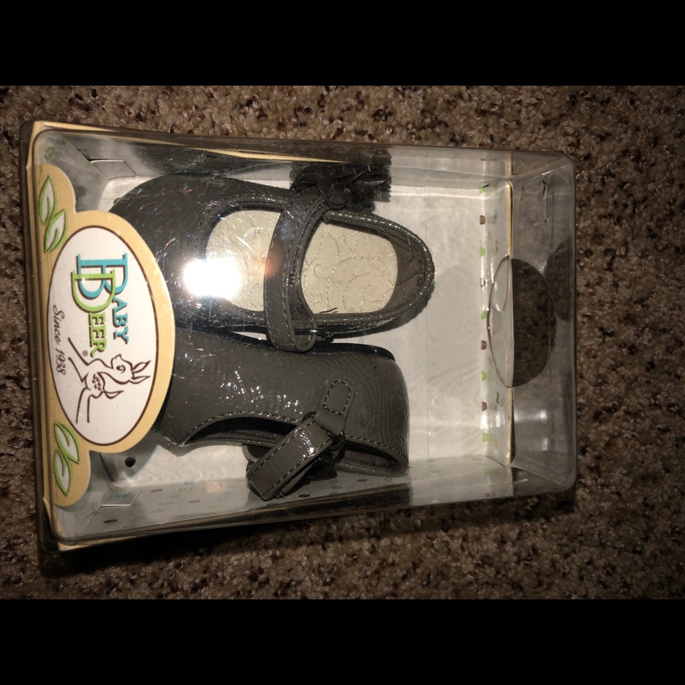 Baby Deer Size 2 Walking Shoes
